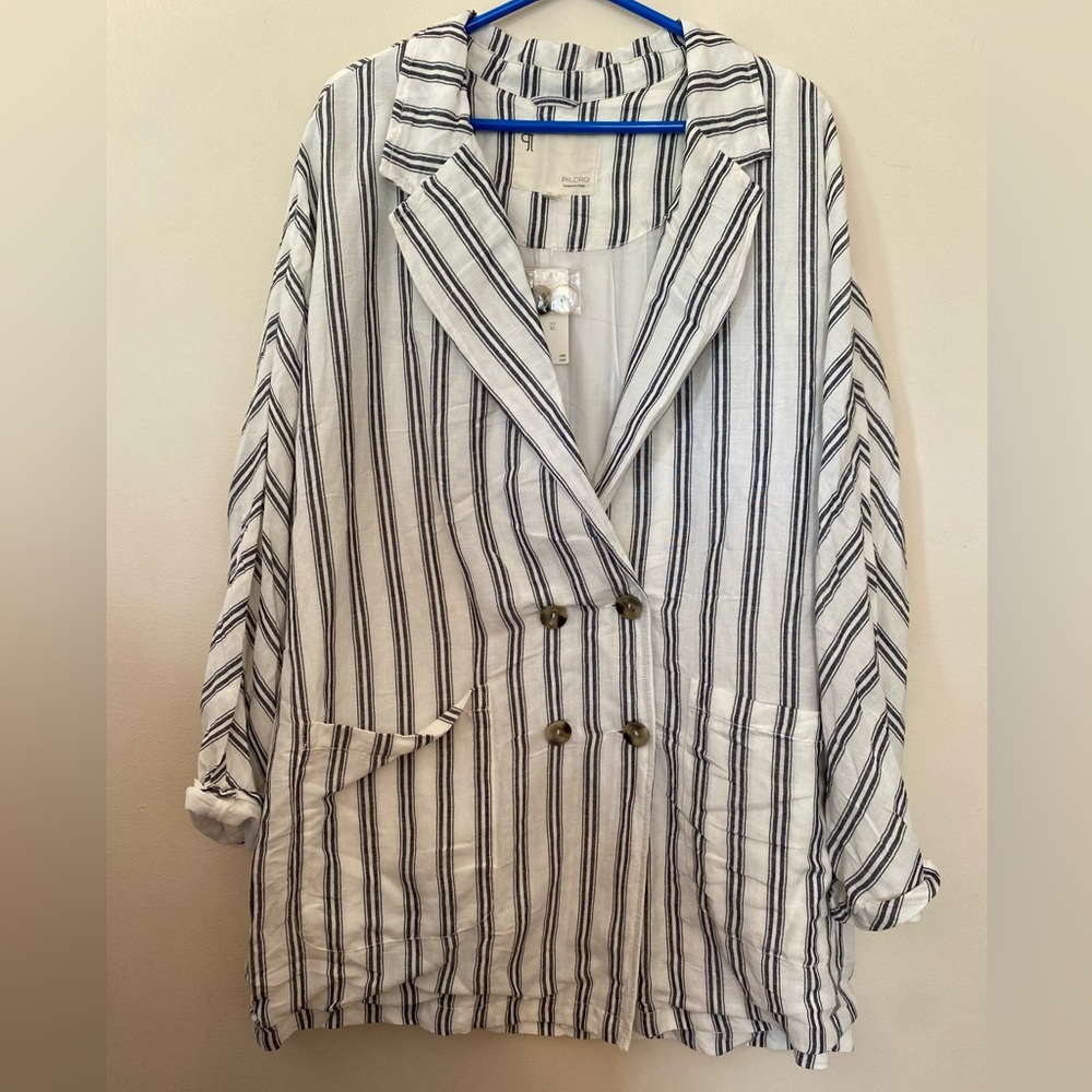 Pilcro Dolman-Sleeve Striped Gray and White Blazer NWT - Picture 5 of 10